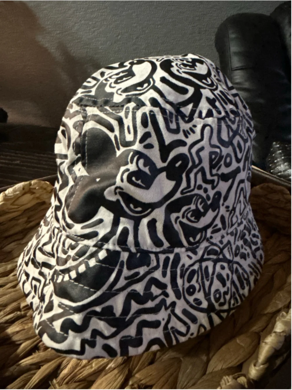 Boys H&M Mickey Mouse Bucket Hat One Size White Black